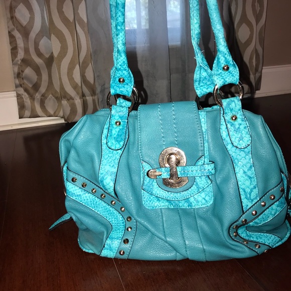 Purse - Picture 2 of 4